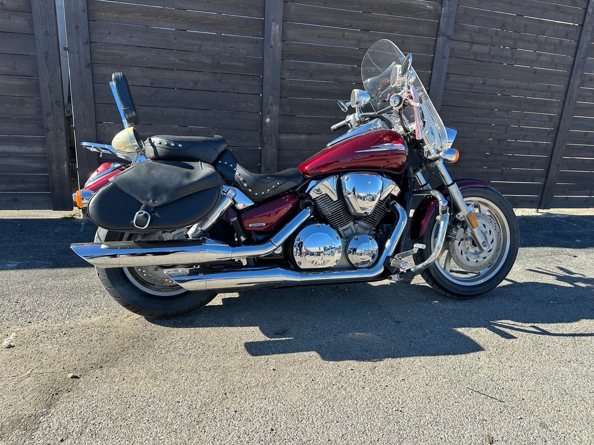 2006 Honda Honda VTX1300C 2006 - Sold Boat