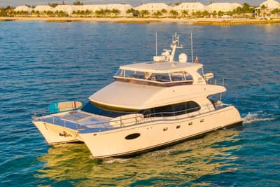 BOATZON | Horizon PC60 2013