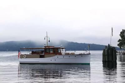 BOATZON | Hubert Johnson 43 FLAT TOP CRUISER 1926