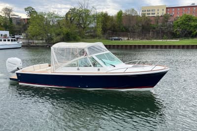 BOATZON | Hunt Yachts Harrier 26 2018