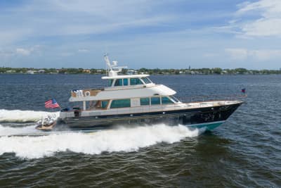 BOATZON | Hunt Yachts Hunt Ocean 76EP 2022 BOATZON | Hunt Yachts Hunt Ocean 76EP 2022