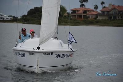 BOATZON | Hunter 216 2010