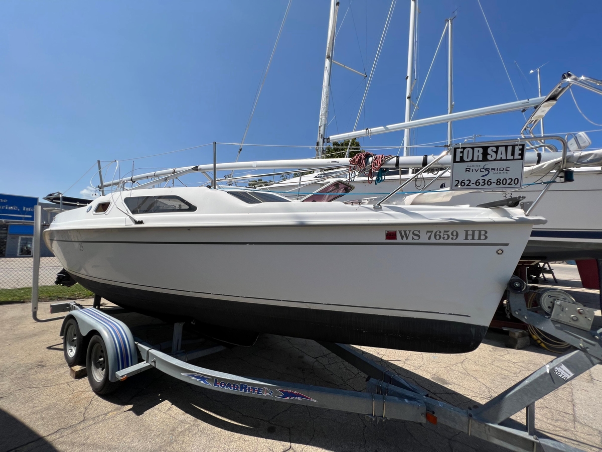 2007 Hunter 25 - Sold Boat