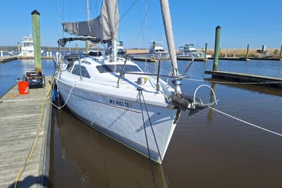 BOATZON | Hunter 295 1995