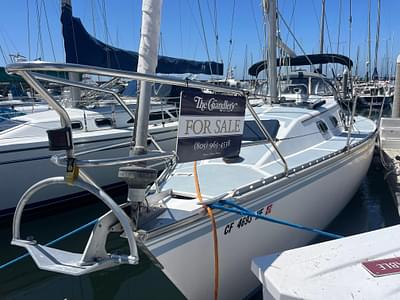 BOATZON | Hunter 31 1984