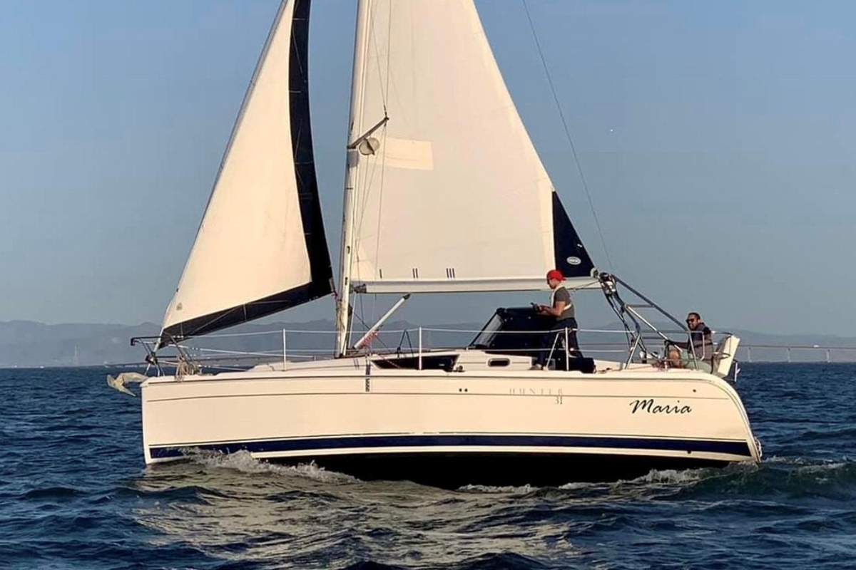 2008 Hunter 31 - Sold Boat