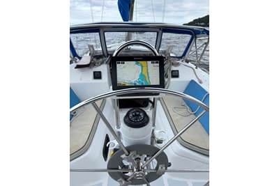 BOATZON | Hunter 335 1989