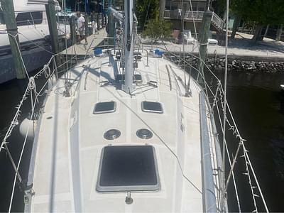 BOATZON | Hunter 34s 1983 BOATZON | Hunter 34s 1983