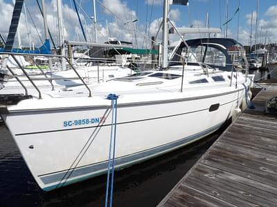 BOATZON | Hunter 356 2002 BOATZON | Hunter 356 2002