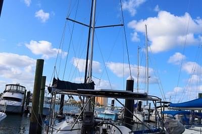 BOATZON | Hunter 37 1997 BOATZON | Hunter 37 1997