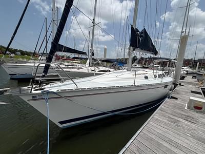 BOATZON | Hunter 375 1996 BOATZON | Hunter 375 1996