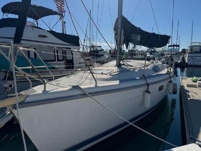 BOATZON | Hunter 376 1996