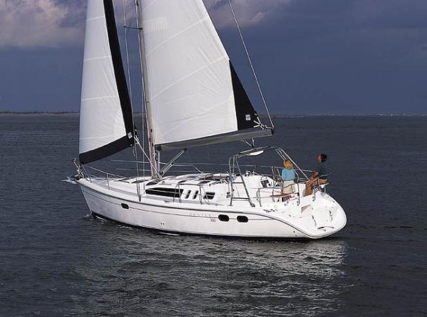 2001 Hunter 380 - Sold Boat