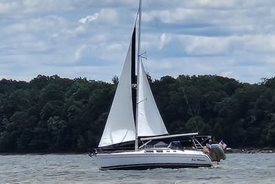 BOATZON | Hunter 41 Deck Salon 2006