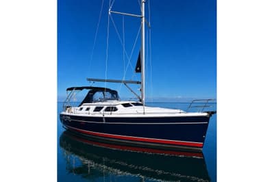 BOATZON | Hunter 41 Deck Salon 2007
