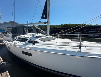 BOATZON | Hunter 410 2002 BOATZON | Hunter 410 2002