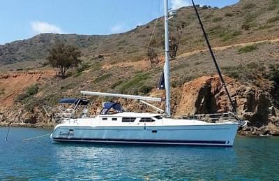 BOATZON | Hunter 44 Deck Salon 2007 BOATZON | Hunter 44 Deck Salon 2007