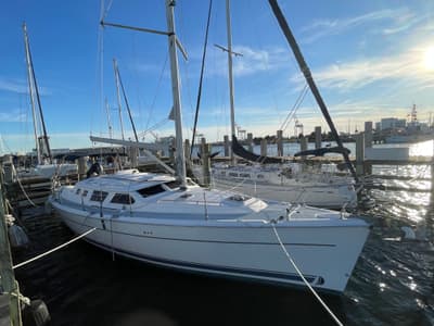 BOATZON | Hunter 44 DS 2006