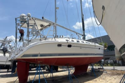 BOATZON | Hunter 466 2002 BOATZON | Hunter 466 2002