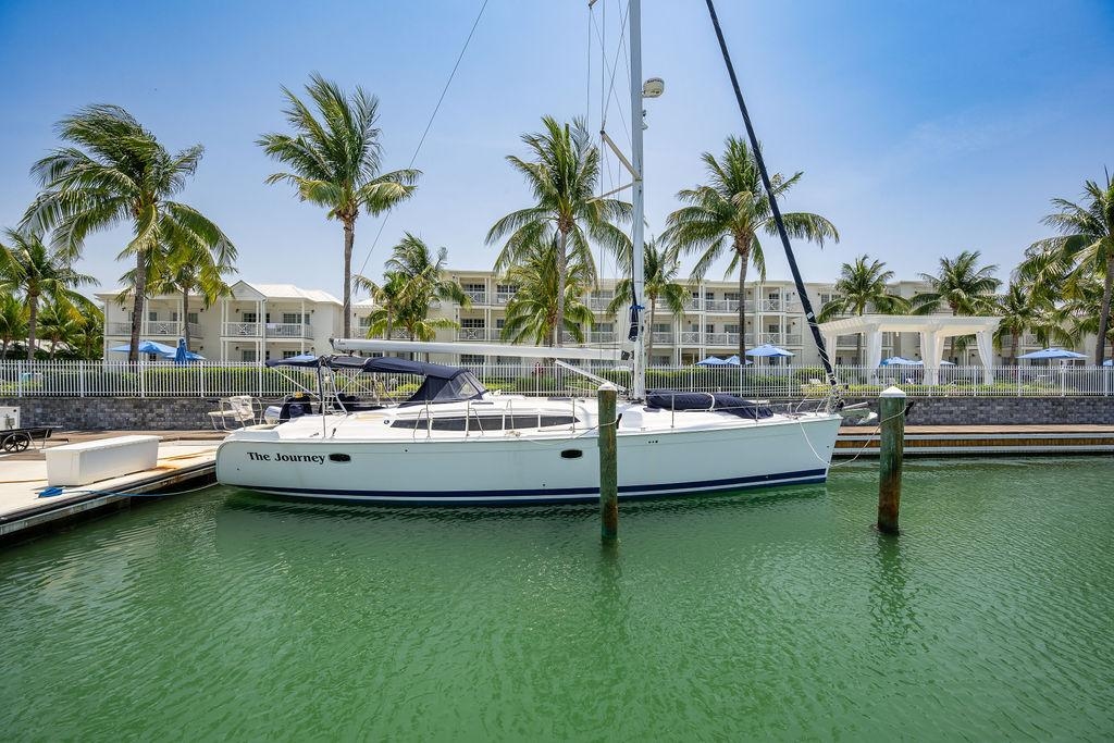 2010 Hunter 50 - Sold Boat