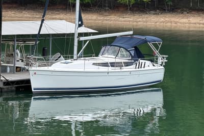 BOATZON | Hunter e33 2013