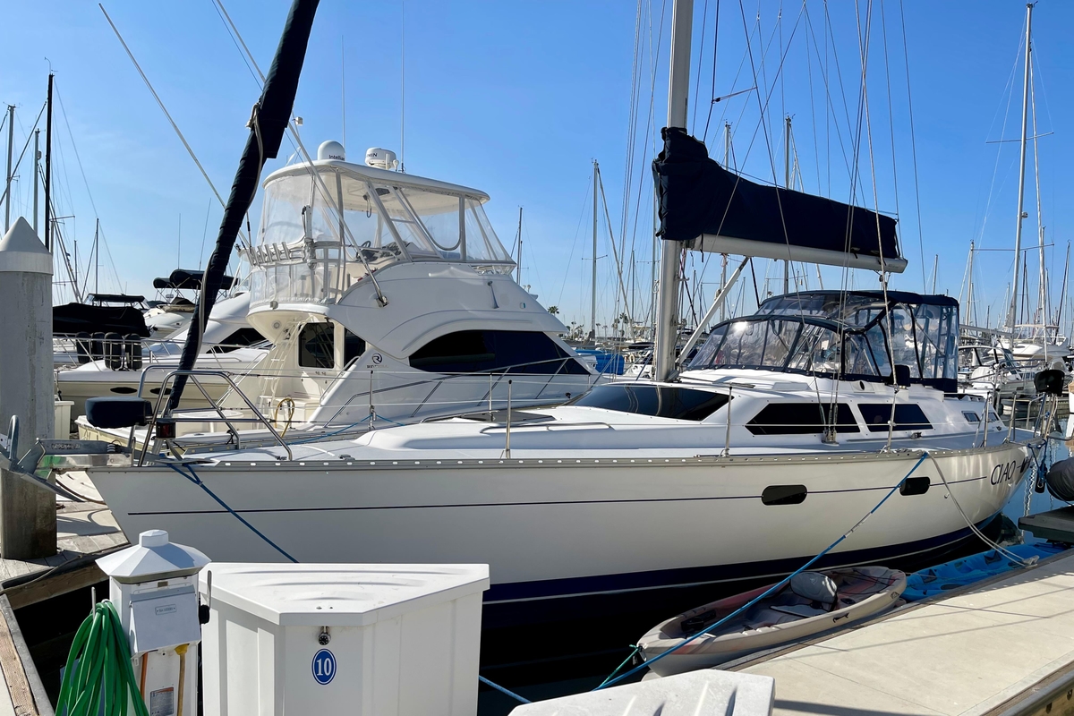 1998 Hunter Passage 42 - Sold Boat
