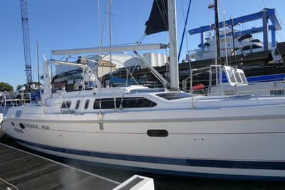 BOATZON | Hunter Passage 450 1999