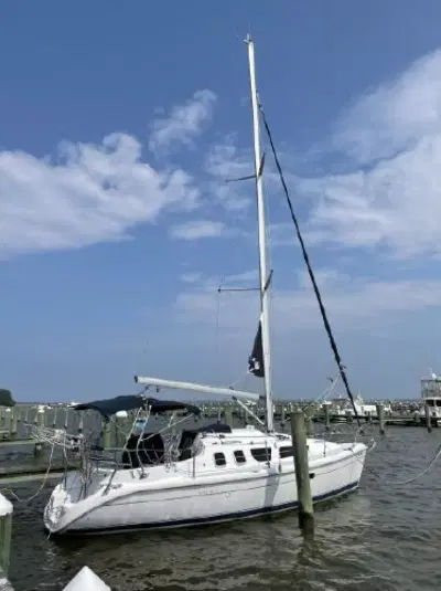 BOATZON | Hunter Sloop 2001