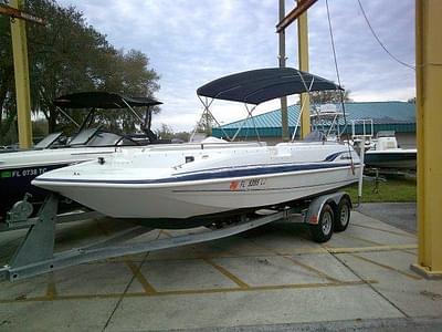 BOATZON | Hurricane 201 OB 2000