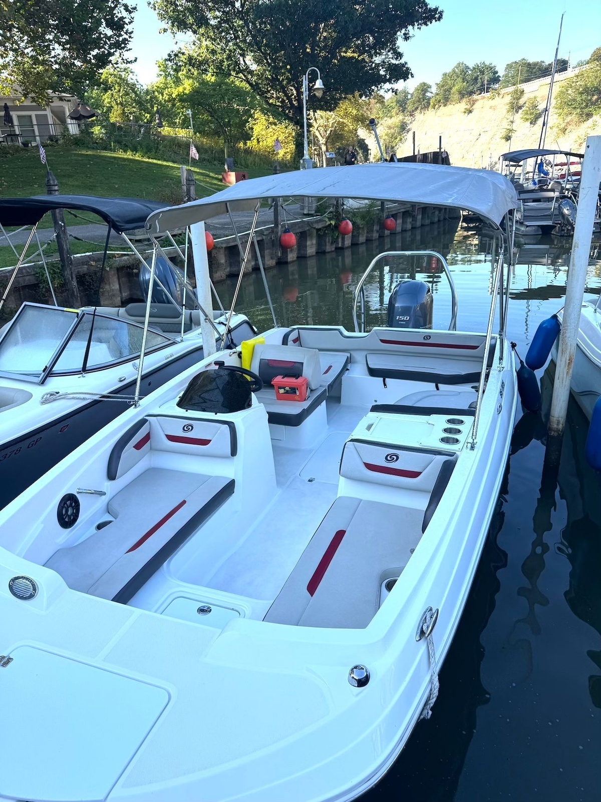 2022 Hurricane 205 SD - Sold Boat