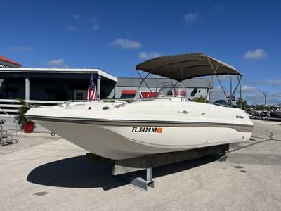 BOATZON | Hurricane 211 Sun Deck GS 2006