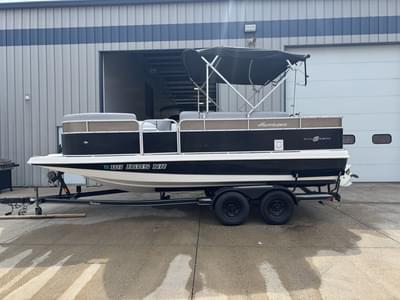 BOATZON | Hurricane 216 Fun Deck 2012