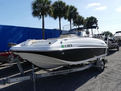 BOATZON | Hurricane CC 19 OB 2016