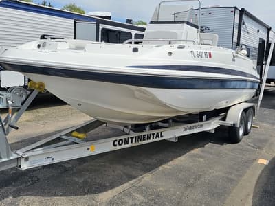 BOATZON | Hurricane CC 21 2017