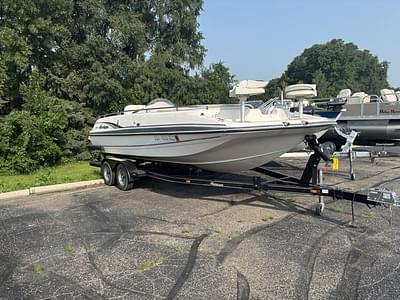 BOATZON | Hurricane Fun Deck GS201 2003