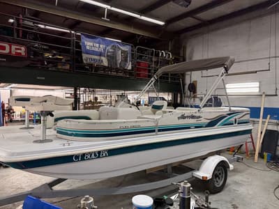BOATZON | Hurricane Fundeck 196 2000