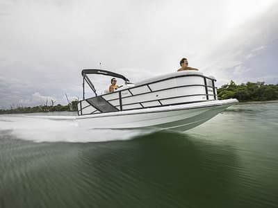 BOATZON | Hurricane FunDeck 216 OB 2018
