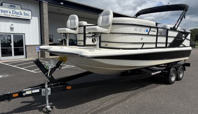 BOATZON | Hurricane FunDeck FD 216F OB 2017