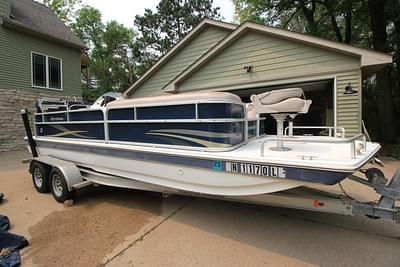 BOATZON | Hurricane Hurricane FunDeck 226F 2014 BOATZON | Hurricane Hurricane FunDeck 226F 2014