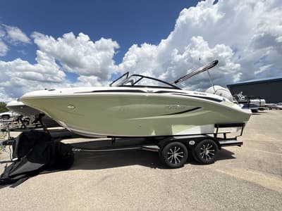 BOATZON | Hurricane SD2050OB 2026