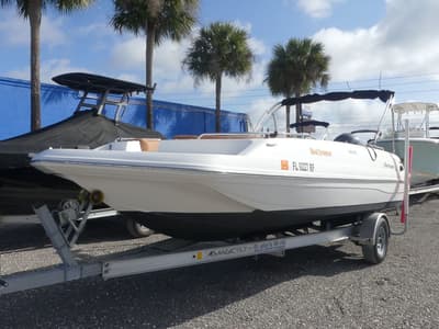 BOATZON | Hurricane SS 201 OB 2017