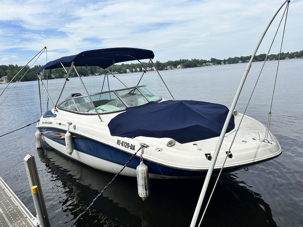 2008 HURRICANE SUNDECK 2000 - Sold Boat