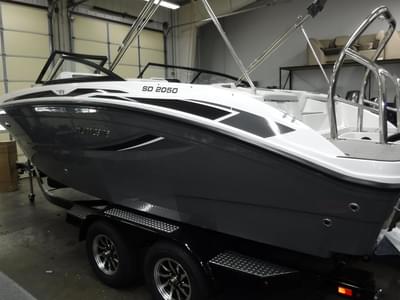 BOATZON | Hurricane SunDeck 2050 OB 2026