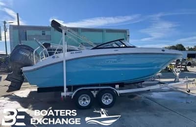 BOATZON | Hurricane SunDeck 2050 OB 2026