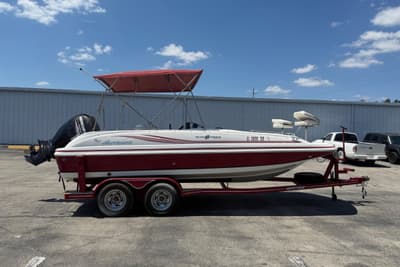 BOATZON | Hurricane SunDeck 210 OB 2015