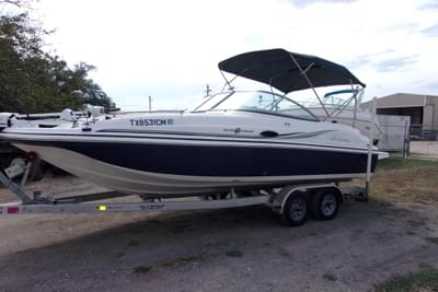 BOATZON | Hurricane Sundeck 217 IO 2014