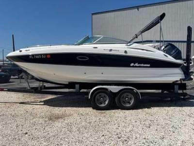 BOATZON | Hurricane SunDeck 2200 DC OB 2015