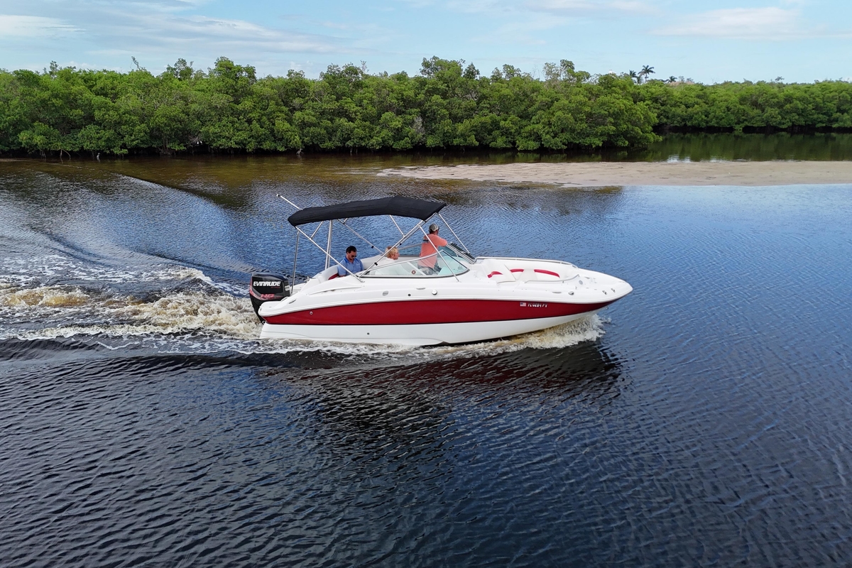 2015 Hurricane SunDeck 2200 OB - Sold Boat