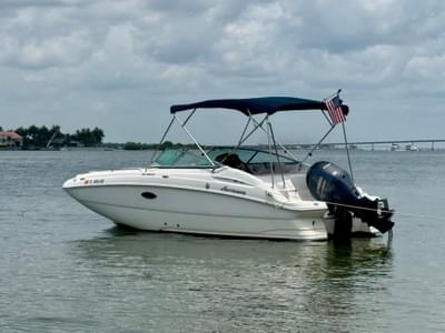 BOATZON | Hurricane SunDeck 2200 OB 2017