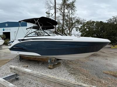 BOATZON | Hurricane SunDeck 235 OB 2025